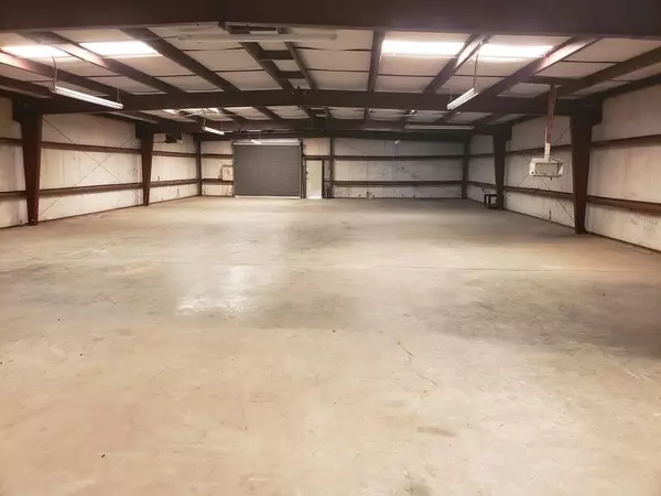 Mobile, AL 36606,3221 International DR