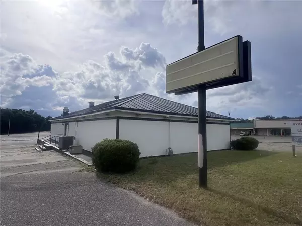 Mobile, AL 36693,3450 Demetropolis RD