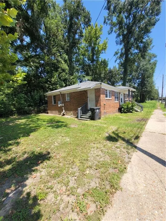Prichard, AL 36610,427 Edison DR