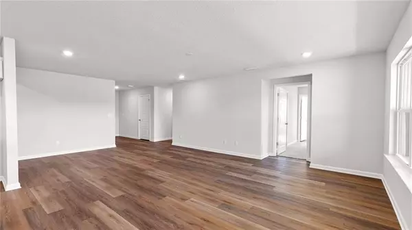 Mobile, AL 36695,10494 Ellenton ST W