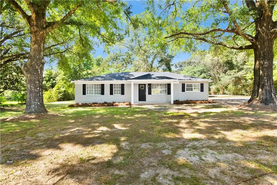 5229 Fairview Highlands DR, Wilmer, AL 36587