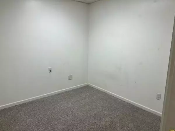 Mobile, AL 36608,7151 Airport BLVD