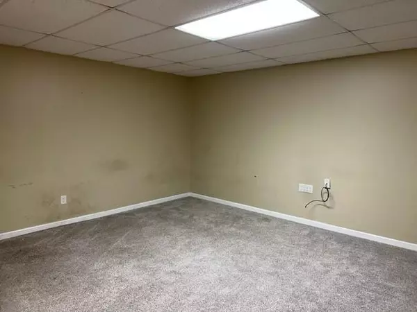 Mobile, AL 36608,7151 Airport BLVD