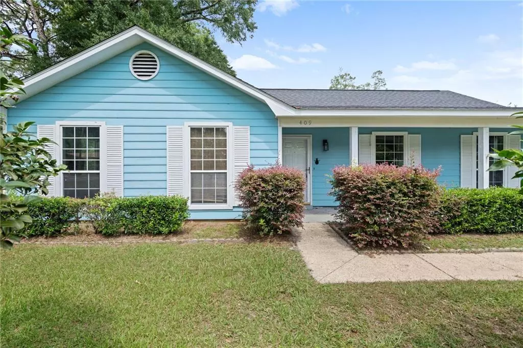 Satsuma, AL 36572,409 Thomas RD