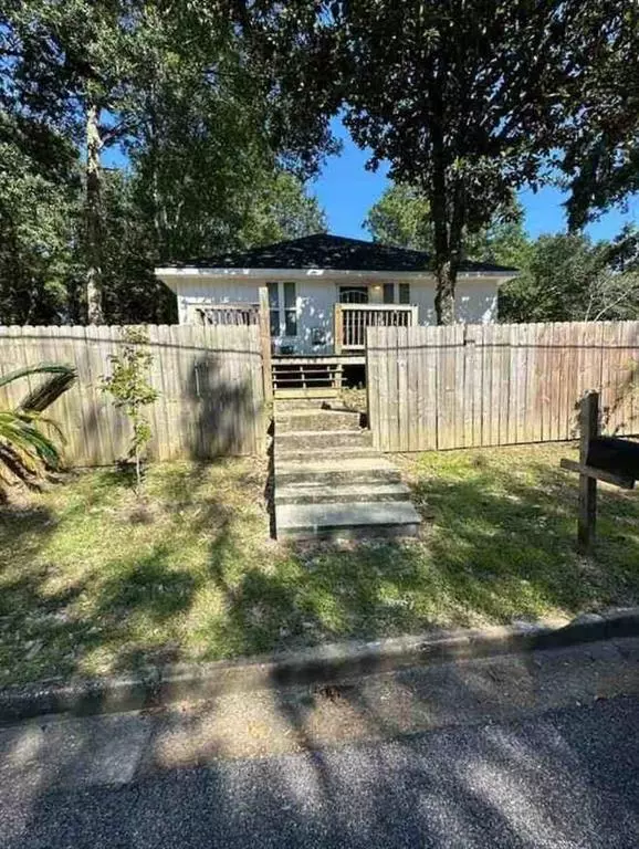 Mobile, AL 36603,610 Patton AVE