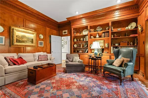 Mobile, AL 36608,111 Pinebrook DR E