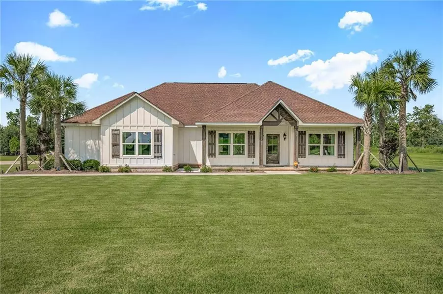 14951 County Road 83 RD, Elberta, AL 36530