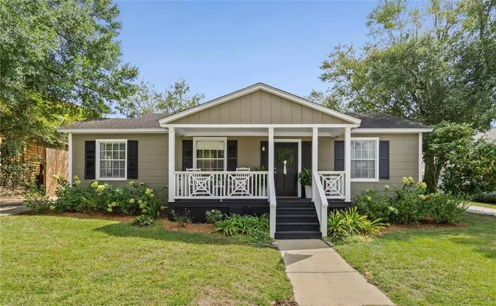 77 Hathaway RD N, Mobile, AL 36608