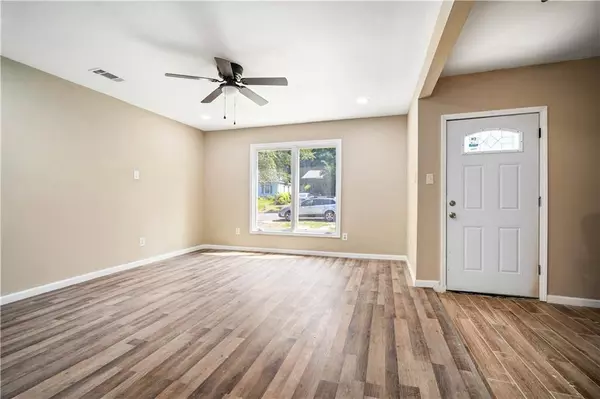 Mobile, AL 36617,661 Petit AVE