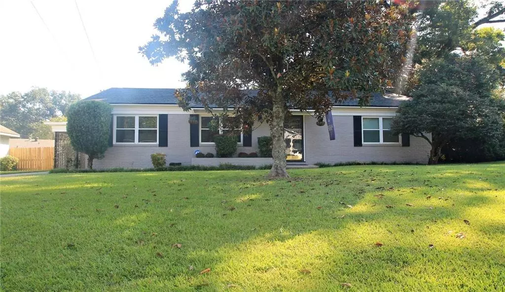 Mobile, AL 36606,509 Barksdale DR W