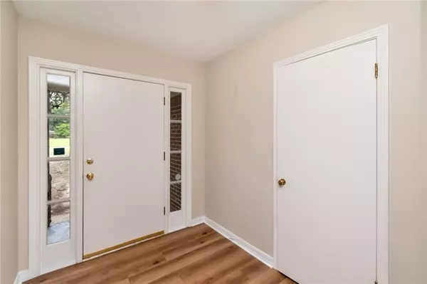 Mobile, AL 36608,1004 Heidi ST