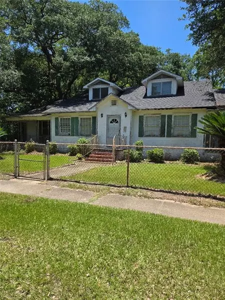 617 Oak AVE, Mobile, AL 36610