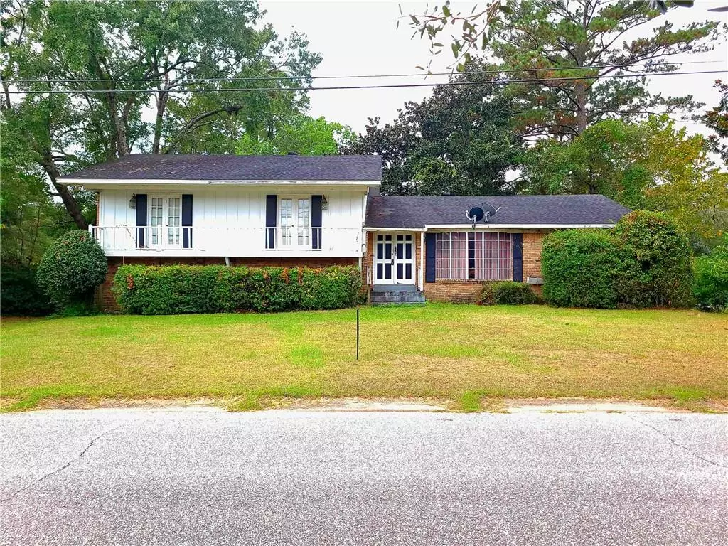 Mobile, AL 36611,229 Baratara DR W