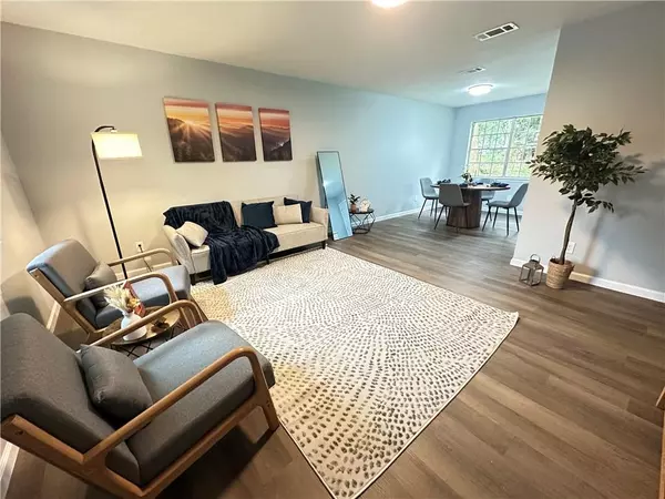 Mobile, AL 36619,5318 Knollwood CT