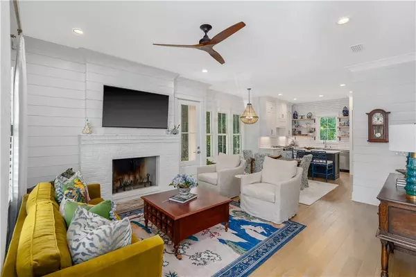 Fairhope, AL 36532,309A School ST