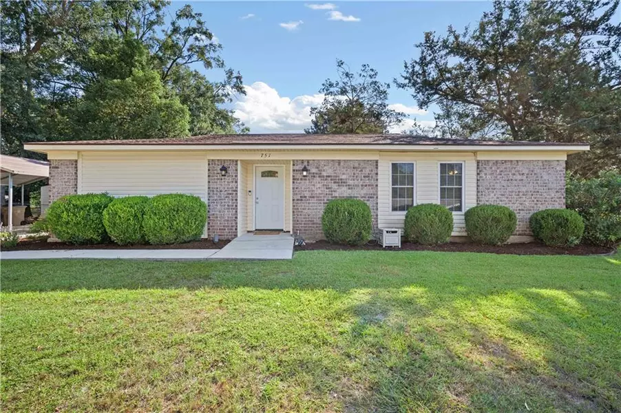 751 Bonneville DR, Mobile, AL 36695