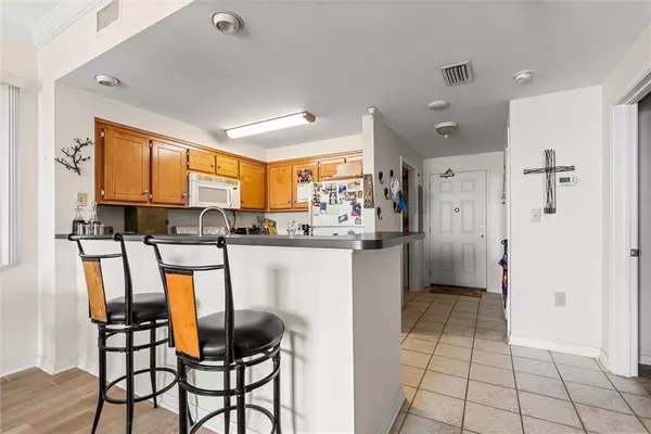 Dauphin Island, AL 36528,1801 Bienville BLVD #313