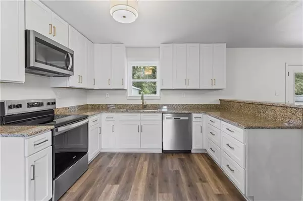 Saraland, AL 36571,804 Myron AVE