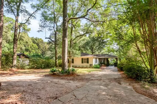 4654 Pinewood DR E, Mobile, AL 36618