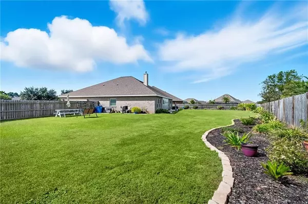 Gulf Shores, AL 36542,4229 Grove ST