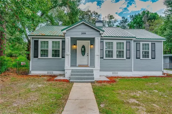 2059 Magnolia LN, Mobile, AL 36605