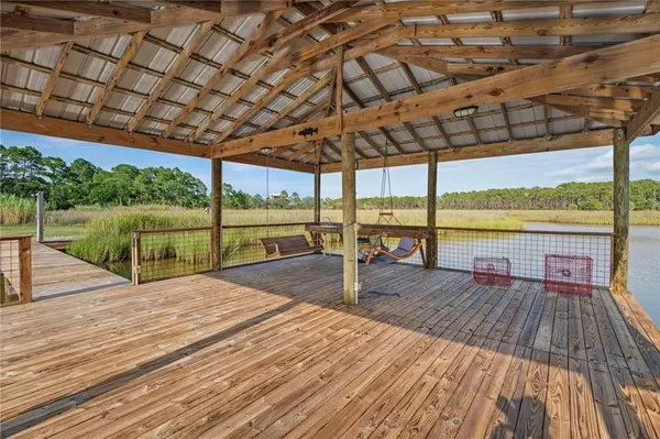 Coden, AL 36523,15025 Bellingrath RD