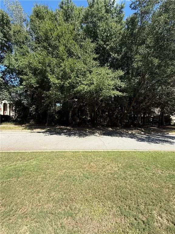 Daphne, AL 36527,9351 Timbercreek BLVD