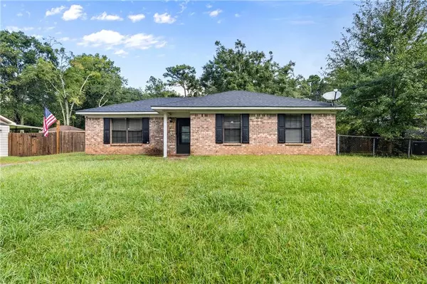 2624 Arc RD, Mobile, AL 36605