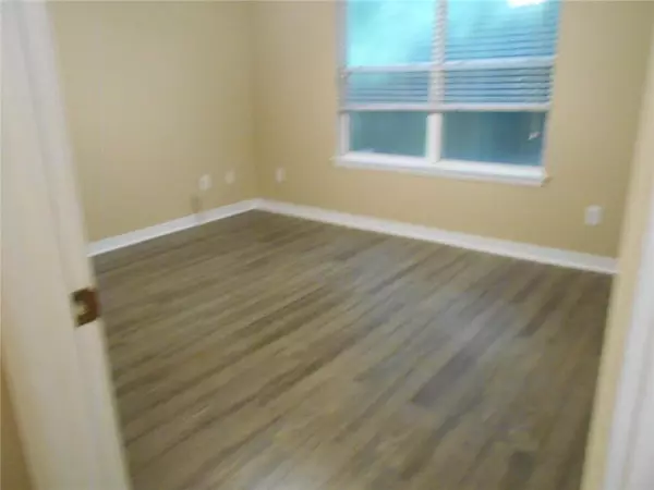 Robertsdale, AL 36567,22854 Mobile ST