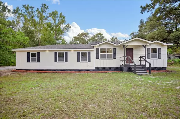 152 Dewitt AVE, Satsuma, AL 36572