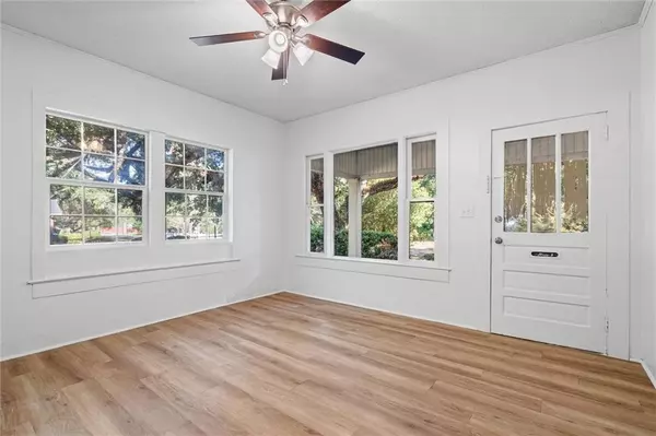 Mobile, AL 36606,2509 Fairway DR