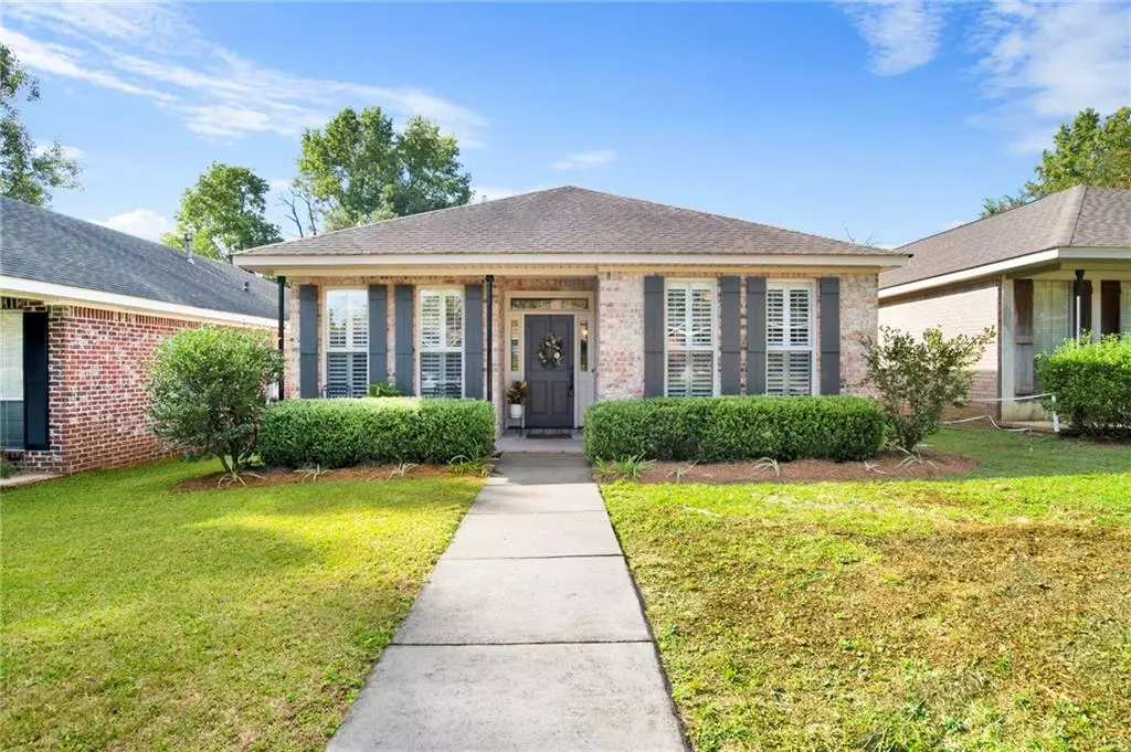 Mobile, AL 36608,6035 Magnolia PL E