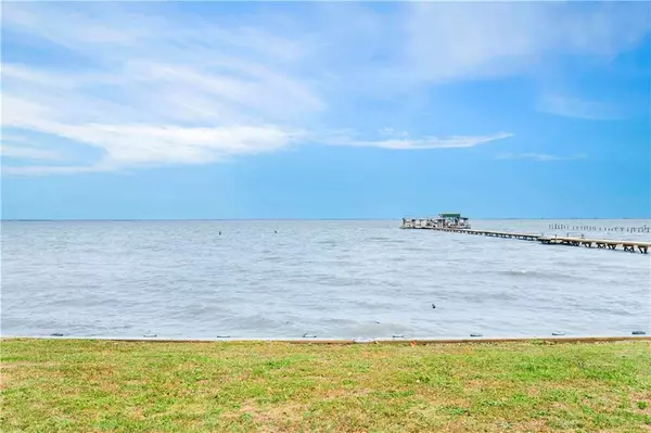Mobile, AL 36605,7411 Bay RD