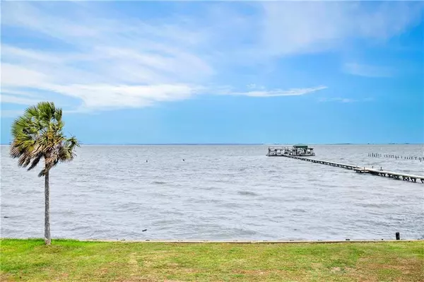 Mobile, AL 36605,7411 Bay RD