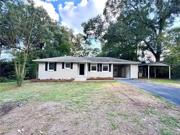 3955 Bourgeois DR, Mobile, AL 36609