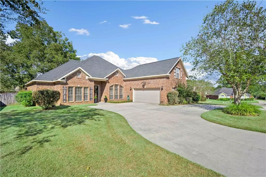 Mobile, AL 36695,9680 Old Abilene CT