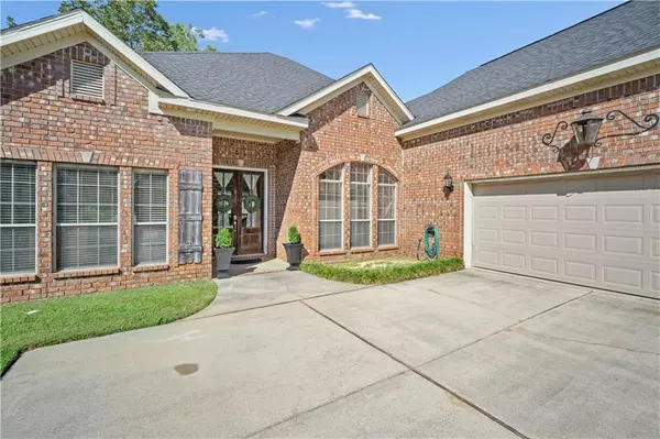 Mobile, AL 36695,9680 Old Abilene CT