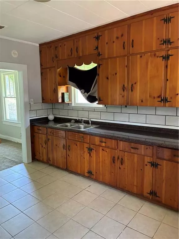 Mobile, AL 36606,1850 Canal ST