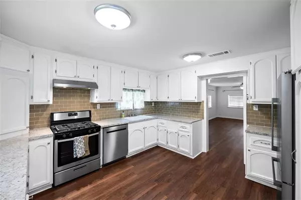 Theodore, AL 36582,10686 Carley RD