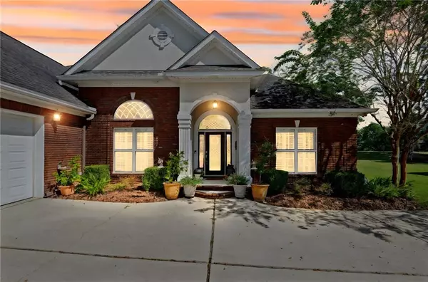 Mobile, AL 36693,1204 Heron Lakes CIR