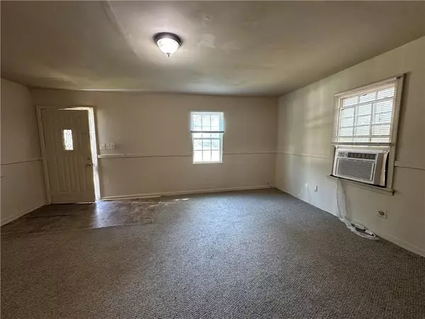 Mobile, AL 36606,918 Rowell ST