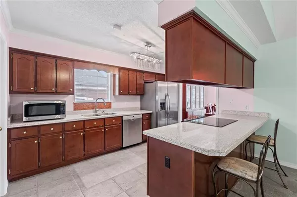 Mobile, AL 36695,9665 Oak Forrest DR