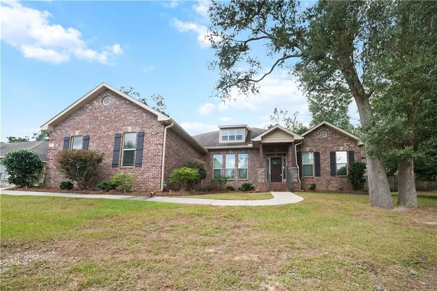 7375 Morse LOOP, Mobile, AL 36619