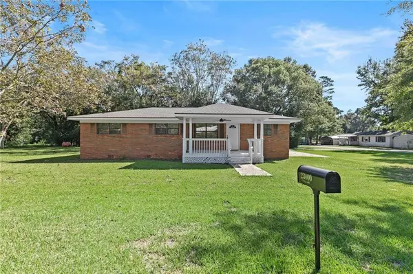 Robertsdale, AL 36567,23000 Pecan ST