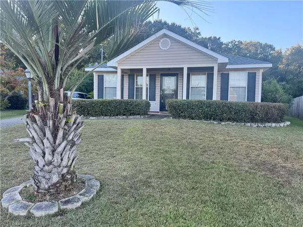 5060 Carol Acres LN W, Mobile, AL 36619