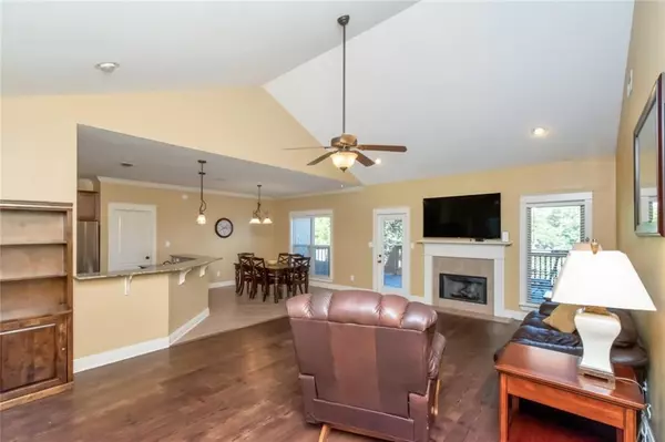 Mobile, AL 36619,3803 Pierson DR W