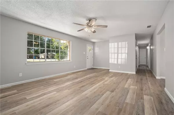 Theodore, AL 36582,5609 Aljon DR