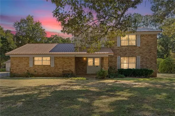 3261 Salco RD W, Chunchula, AL 36521