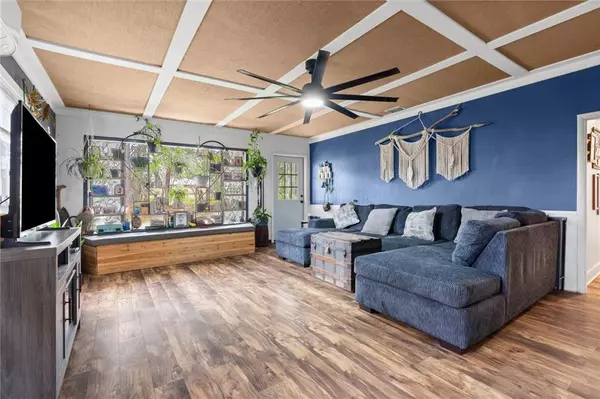 Mobile, AL 36605,2467 Dauphin Island Pkwy