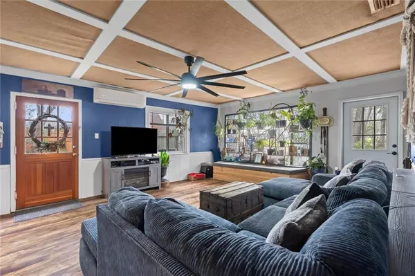 Mobile, AL 36605,2467 Dauphin Island Pkwy